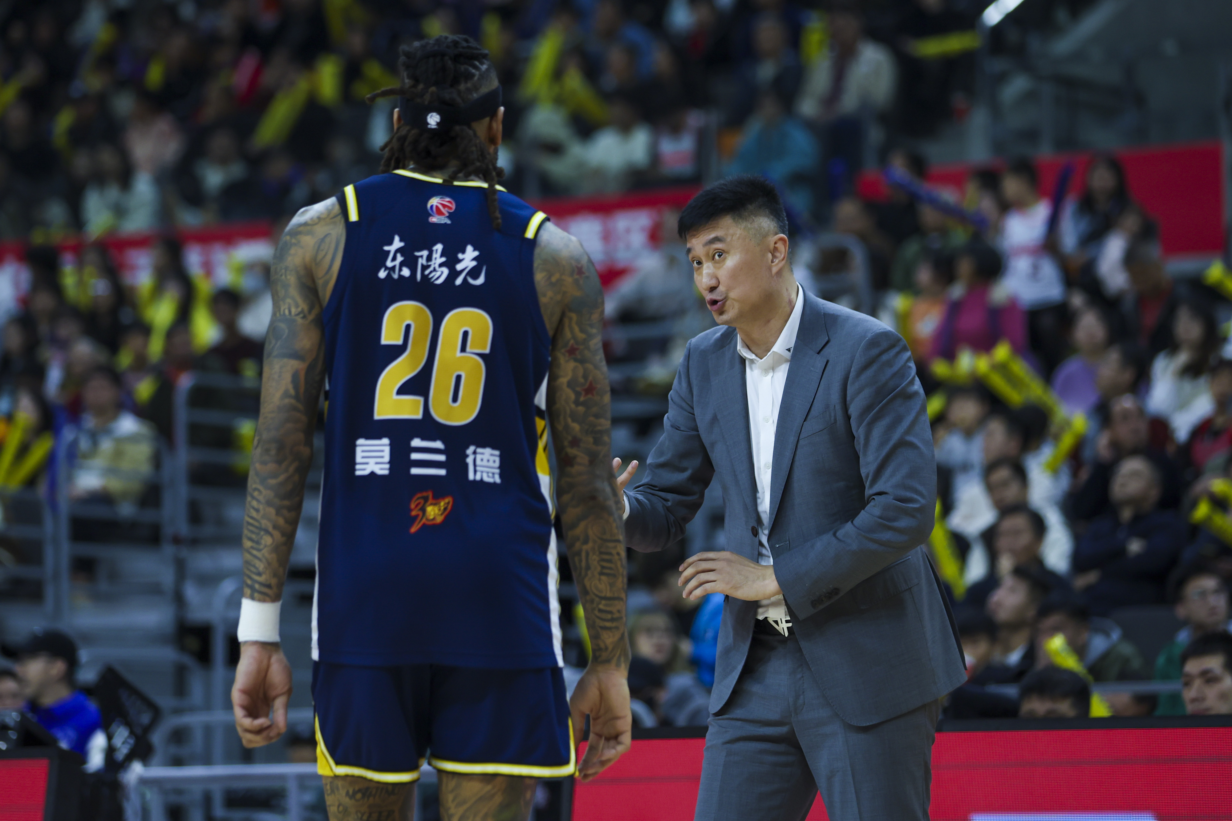 关于赛前突围战来临，深圳男篮围绕西甲豪取连胜，媒体盛赞，球队文化再被提及的信息